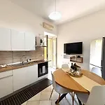 Grace's Garden - Cagliari, Casa Moderna Con Giardino E Bbq, Tra Centro Citta E Mare Διαμέρισμα Κάλιαρι